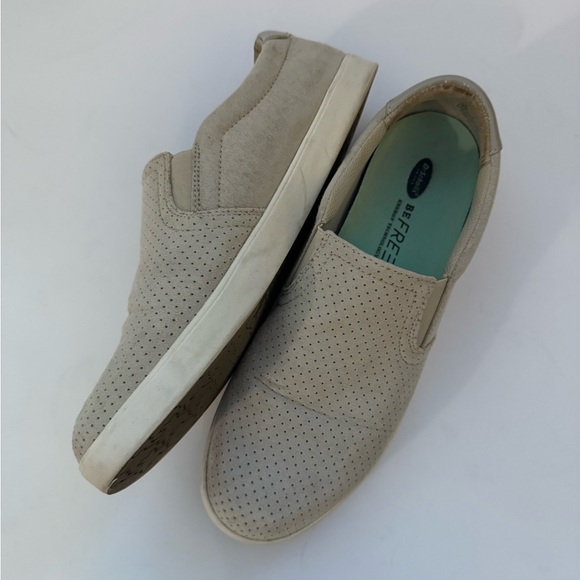 Dr Scholls Slides - Picture 5 of 6